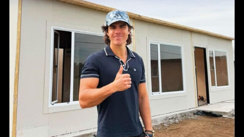 Ganador de Gran Hermano recibe una casa de lujo como premio